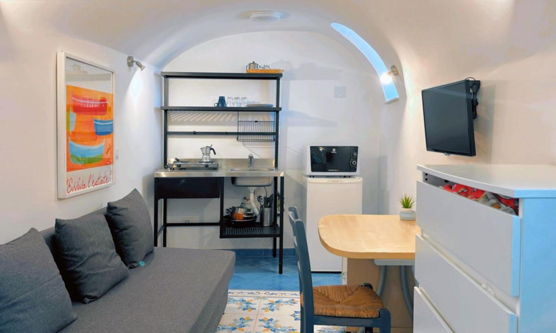Gioia 13 Rooms & Apartments Procida Exterior photo