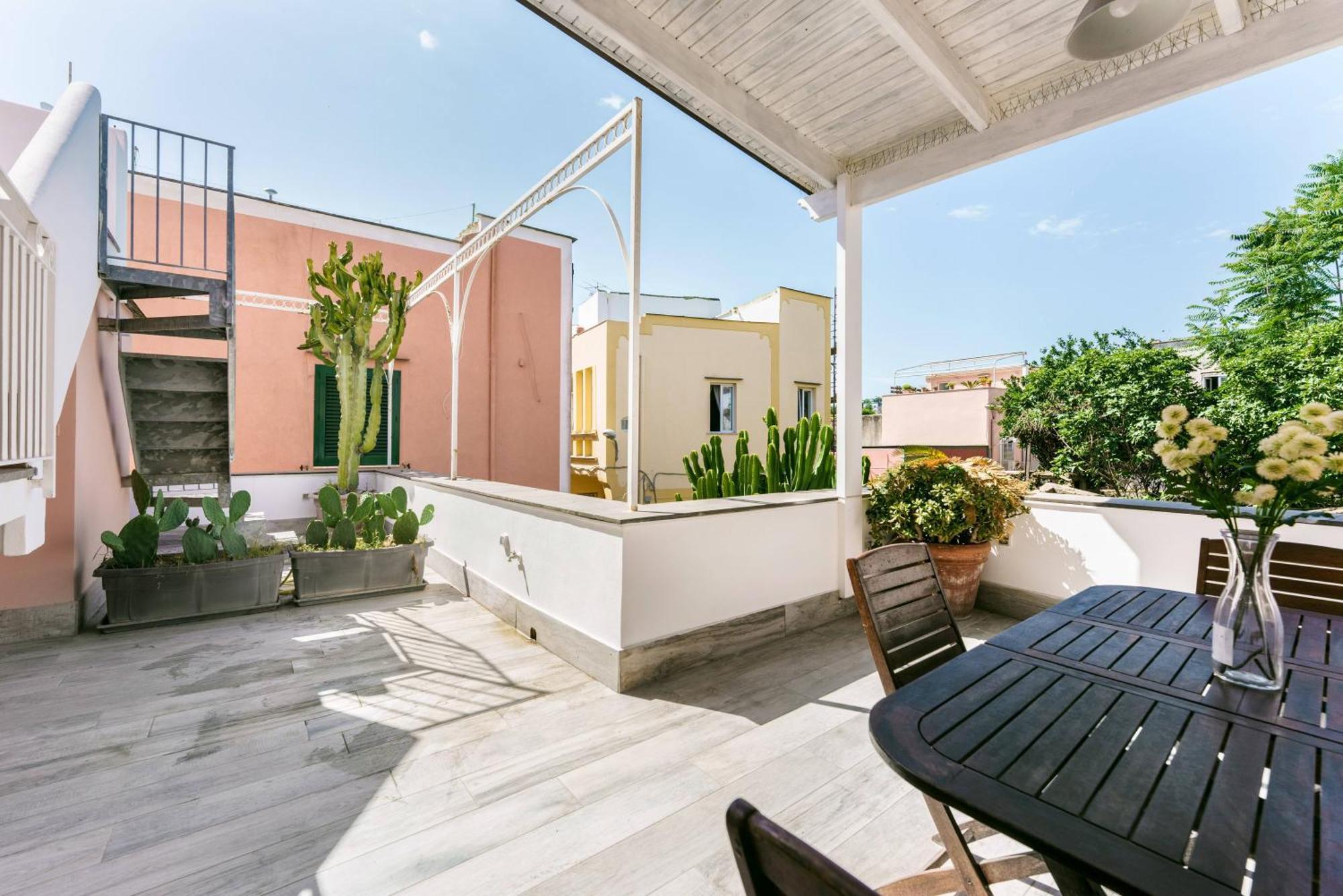 Gioia 13 Rooms & Apartments Procida Exterior photo